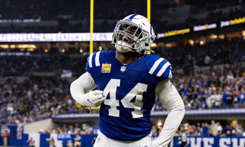 Colts' Zaire Franklin calls Najee Harris 'soft' after Steelers RB's double birdie photo