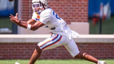 Florida WR Kahlil Jackson undergoes knee surgery, was undergoing surgery for a year