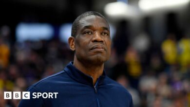 Dikembe Mutombo during a basketball match in 2020