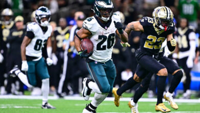 The Eagles remember they should have given the ball to Saquon Barkley