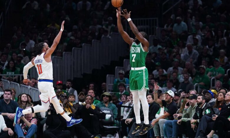 Celtics look sharp in season opener, stifle Knicks with 3s