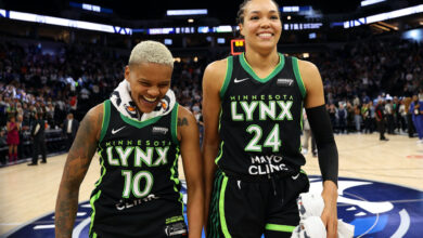 Courtney Williams helps Lynx reach finals