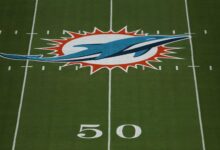 Dolphins announce 2 injured reserve moves