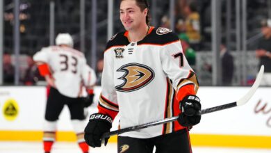 Ducks place F Frank Vatrano on non-roster list