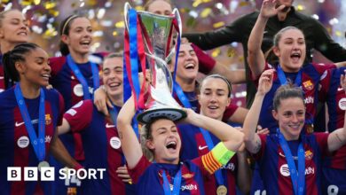 Barcelona lift the Women's Champions League trophy