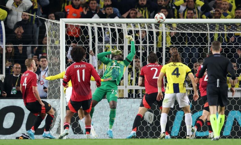 Fenerbahce vs Manchester United live: Jose Mourinho faces former team in Europa League latest score updates