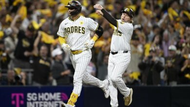 Game 2: Padres cap sweep by holding Braves in takeaways