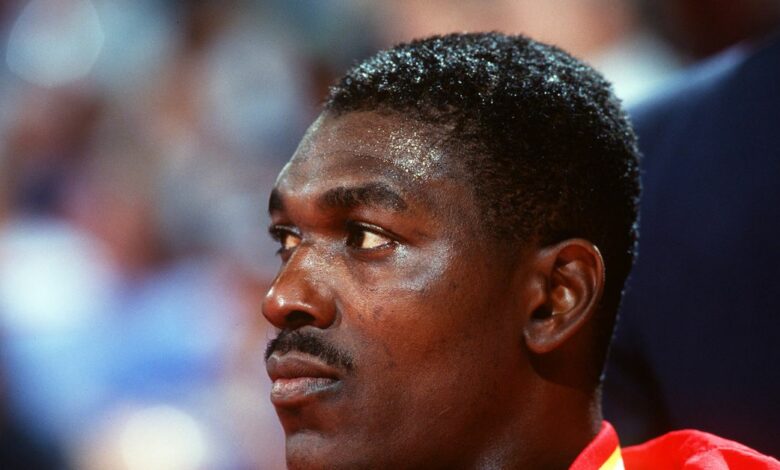 Hakeem Olajuwon fasting during Ramadan left teammates in awe, but him simply feeling ‘lighter’