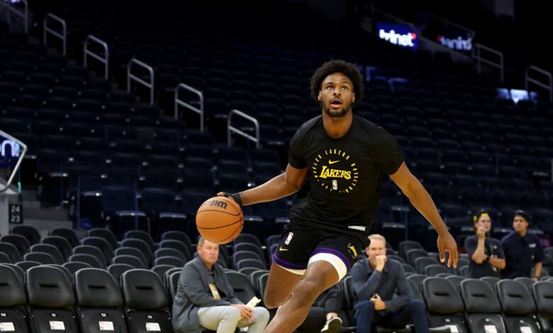 Lakers' Bronny James gets applause from NBA fans in first preseason start vs. Warriors