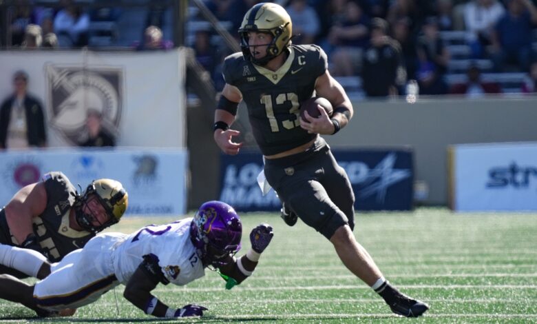 No. 21 Army continues winning streak in clash with struggling Air Force