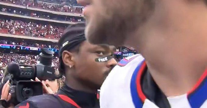 Stefon Diggs stalking Josh Allen is this week's NFL meme