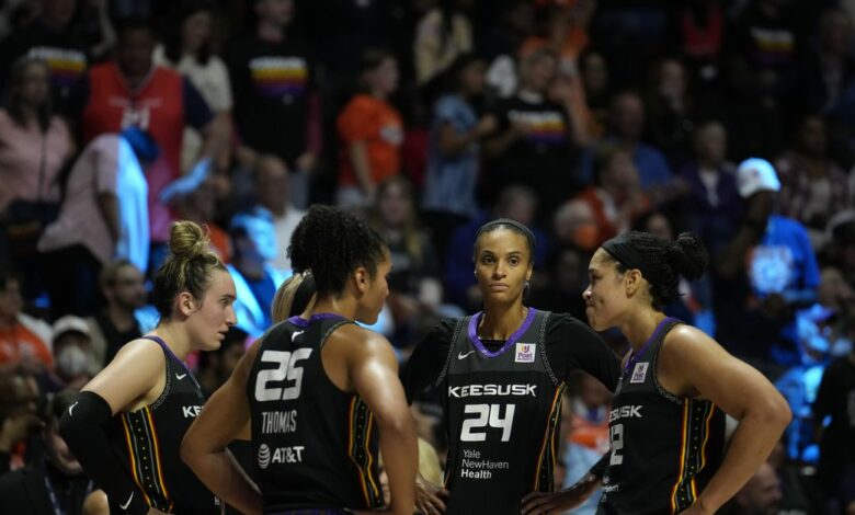 Ty Harris leads Suns to win over Lynx, helping Connecticut avoid elimination from the WNBA playoffs