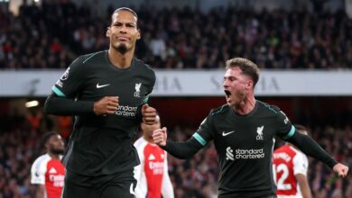 Van Dijk put off future talks until the end of the season